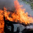 Мъж изгоря в автомобила си след катастрофа край Девня
