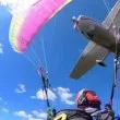 &bdquo;Още съм жива": Самолет се вряза в парапланеристка в Алпите ВИДЕО