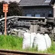 Сблъскаха се влак и училищен бус, има жертви
