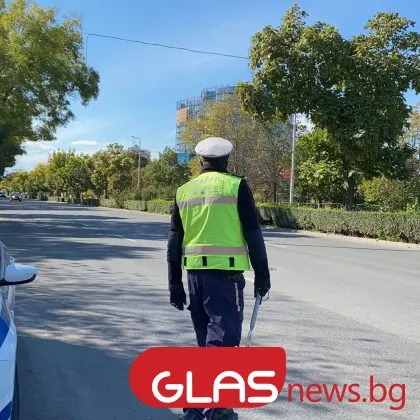 Полицията спря принудително БМВ след гонка в Пловдивско