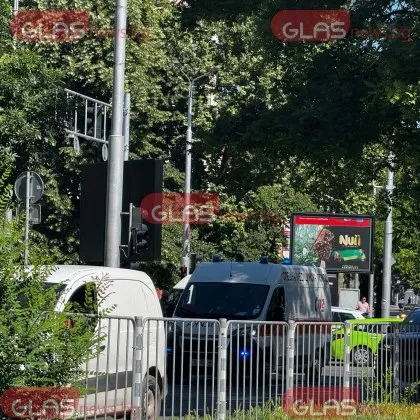 Инцидент затруднява движението тази сутрин в Пловдив научи GlasNews Лек автомобил