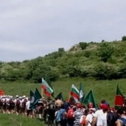 Над 50 деца от похода &bdquo;Козлодуй - Околчица" са със стомашни оплаквания