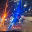 Автомобил удари полицейска кола в София, районът почерня от патрулки СНИМКИ