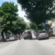 "Ганя е нервен и напъва": Шофьор профуча покрай пешеходец във Варна ВИДЕО