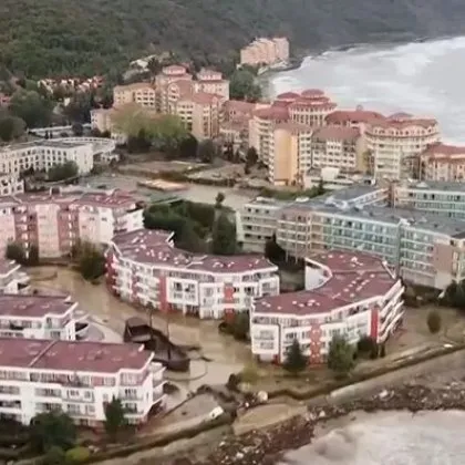 Осем месеца след опустошителното наводнение в курортния комплекс Елените при