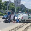 Катастрофа между кола и мотор в София, има пострадал