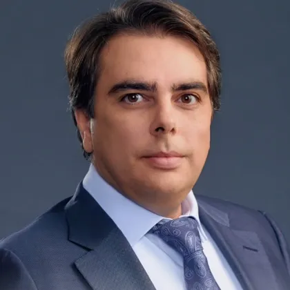 Асен Василев: Радев и Донев да спрат с лъжите и да се захванат за работа