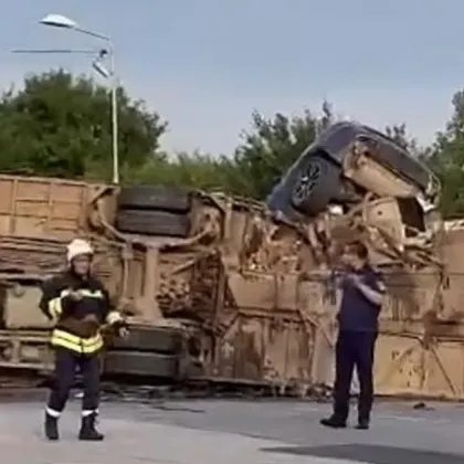 Двама от загиналите в тежката катастрофа на Челопешко шосе в