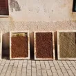 Специалист в естественото строителство разкрива майсторство на земни мазилки в Малтепе
