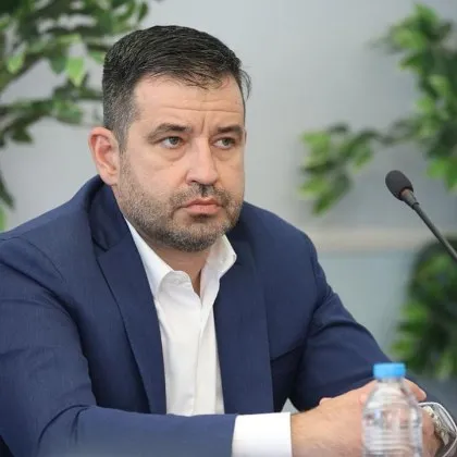 Подуправителят на НЗОК отговори на исканията за уволнение: "Твърденията нямат нито едно доказателство&rdquo;