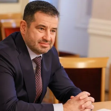 Подуправителят на НЗОК също хвърли оставка