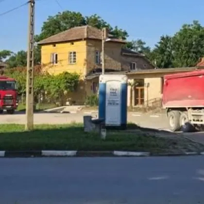 Жители на великотърновското село Михалци община Павликени вече пореден ден протестират