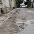 Дупките чакат, но маркировката не: любопитна гледка от центъра на Пловдив