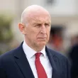 Военният министър на Великобритания подаде оставка