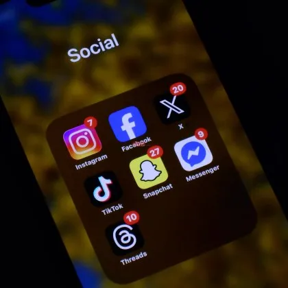 Facebook спря да работи!*