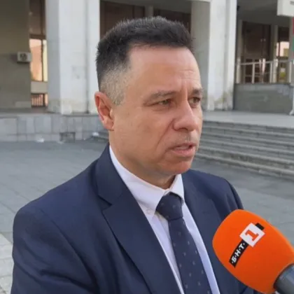 Скандалът около терена край плаж Бутамята до Синеморец продължава да
