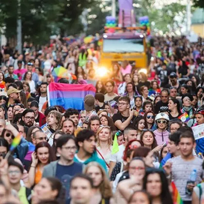 "София Прайд" и "Шествие за семейството" днес в София