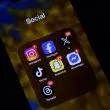 Facebook не работи!