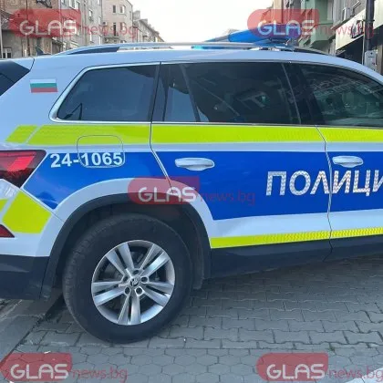 Три млади момичета са били задържани от полицията след възникнал