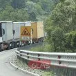 Движението в посока София при 71-и км на АМ &bdquo;Хемус" ще е в изпреварващата лента