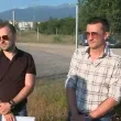 Клиенти от цялата страна чакат автомобили след преводи към една и съща автокъща