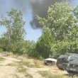 Пожар избухна край Драгажен флот в Русе, черен дим покри небето