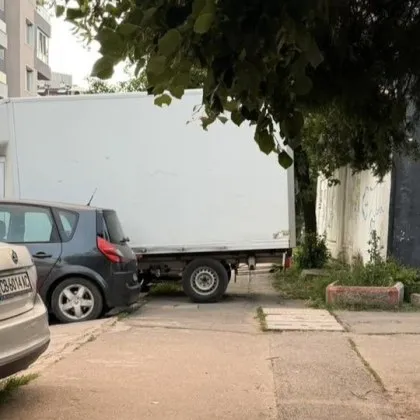 Пореден майстор на паркирането показва класата си в София На