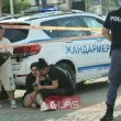 Нападнаха екип на GlasNews.bg по време на репортаж край "Лъвов мост", има задържани СНИМКИ