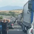 Зверско меле на АМ Струма! Има щети, тапата е огромна СНИМКА