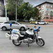 Дрифтаджия се прояви в центъра на село, загази здраво