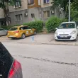 "Осъзнайте се - не сте си на село": пловдивчанин алармира за абсурдно пазене на паркоместа