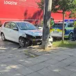 Кола и самосвал се блъснаха в София СНИМКИ