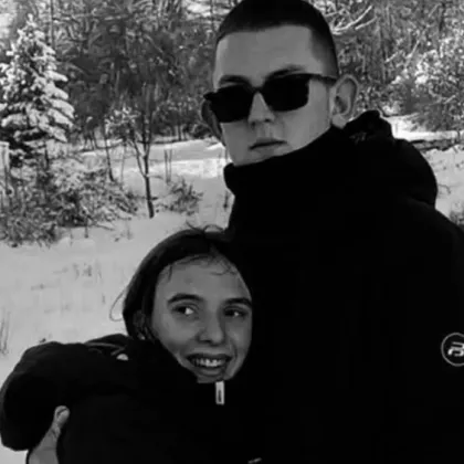 Съдът гледа мярката на 21 годишния шофьор който уби две деца