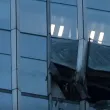 Починал е пилотът на самолета, разбил се в сграда в Пекин