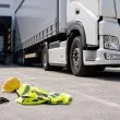 Камион прегази работник в складова база край Костинброд, мъжът е с опасност за живота