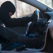 Откраднаха два автомобила в Чирпан, откриха ги с ключовете на таблото