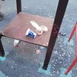 "В какви мизерии играят децата?": Детска площадка се превръща в сметище