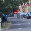 Кола избухна в пламъци в Несебър ВИДЕО