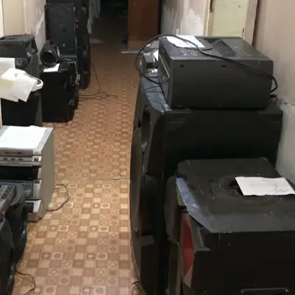 Полицаи иззеха десетки музикални уредби в Монтанско