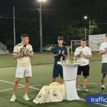 Благотворителния турнир &bdquo;Social Cup" събра 8000&euro; за малкия Боян, диагностициран с левкемия