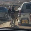 Американски конгресмен твърди, че е бил задържан от въоръжени заселници на Западния бряг