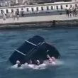 Кадети скочиха в морето и спасиха шофьор от потъваща кола в Италия ВИДЕО