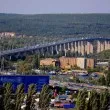 Човек застана на ръба на Аспаруховия мост във Варна, твърдят, че е станало най-лошото