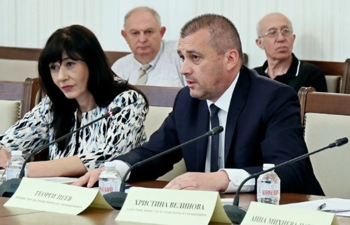 Георги Пеев: България няма магистрали, а скоростни пътища, които са бойно поле