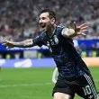 Аржентина пречупи Англия в края и ще спори с Испания на финала за световната титла