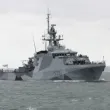 След загубата на Англия: Британски военен кораб е навлязъл в аржентински води