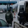 Разбиха международен канал за трафик на мигранти при акция с участието на България