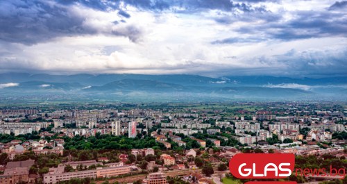 Над западните и централните райони от страната атмосферата ще е