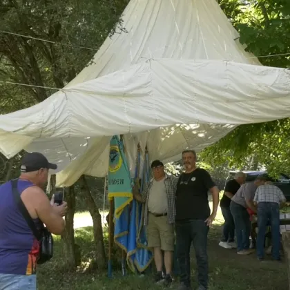 Парашутисти от цялата страна се събраха в Калофер за първия национален събор ВИДЕО