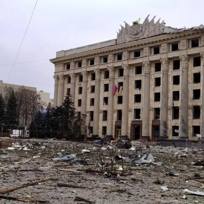Кървава руска атака край Харков и масиран украински удар с дронове по петролни складове в Русия